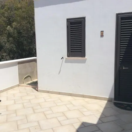 Delle Rose לינה וארוחת בוקר