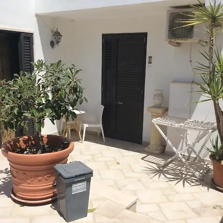 Delle Rose Bed & Breakfast Maruggio