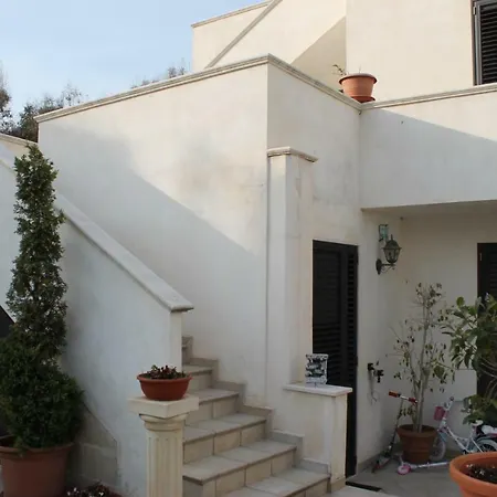 Delle Rose Maruggio