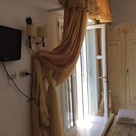 Bed & Breakfast Delle Rose 4*