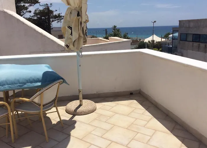 Delle Rose مارودجو